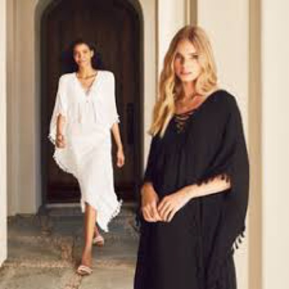 NWT. walter baker, one size, acapulco kaftan, black, so versatile